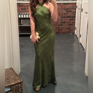 Adrianna Papell green Halter gown